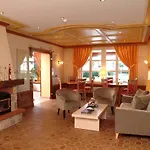 Gruber 3*
