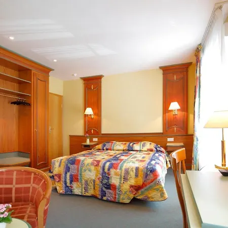 Gruber Hotel 3*